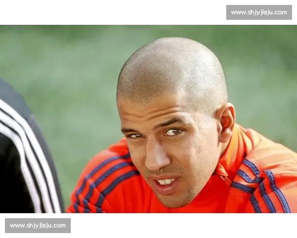 还记得他吗？前瓦伦铁腰费古利加盟巴格达市政开启西亚新征程